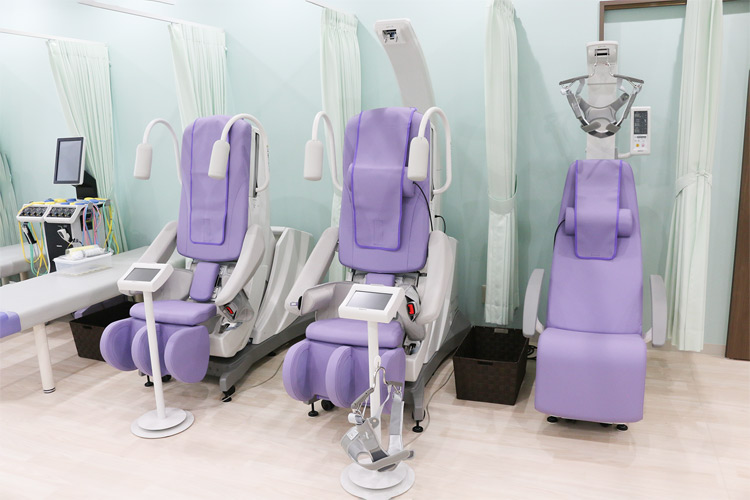 能動型自動間欠牽引装置と頸椎牽引ユニット